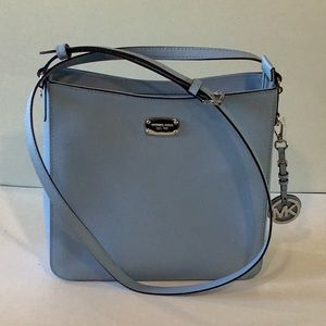 💙 Michael Kors Crossbody Purse 💙